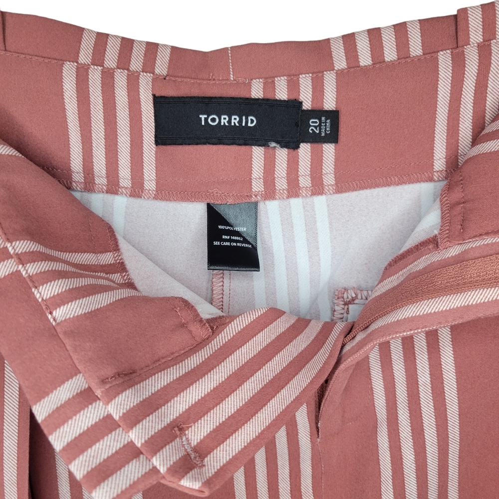 Torrid Self Tie Mid Short- Stripe Dusty Rose Shorts , Size 20 - Picture 5 of 6